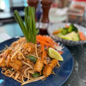 Delicious Thai Kitchen - Pad Thai Tofu - Thai Near Me - Oakland, California Delicious Thai Kitchen - Pad Thai Tofu - Thai Near Me - Oakland, California