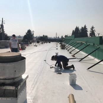 Cutting Edge Contracting - Vancouver PVC Flat Roof - Roofing Near Me - Portland, Oregon