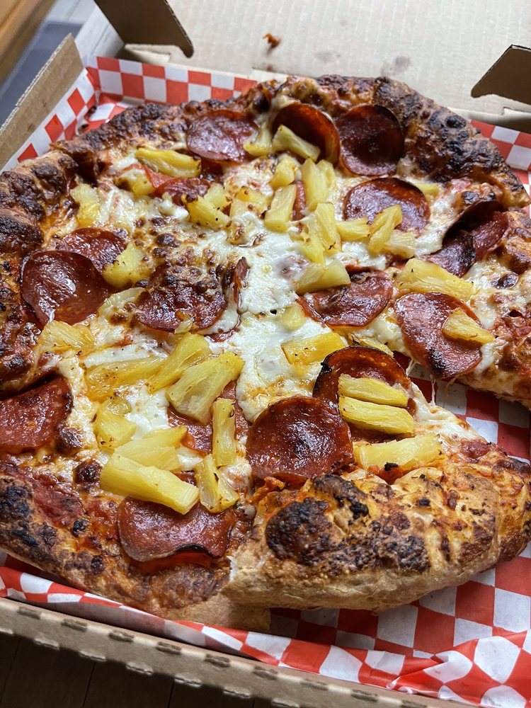 DALIA’S PIZZA UPLAND Updated August 2024 197 Photos & 261 Reviews