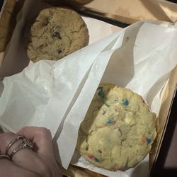 Tiff's Treats - Chocolate Chip Pecan and Birthday Confetti