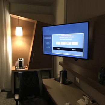 Courtyard by Marriott Denver North/Westminster - Checking in - Hotels Near Me - Westminster, Colorado