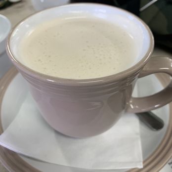 Pampy's Cuban Bakery - Cafe con leche - Latin American Near Me - Lake City, Florida