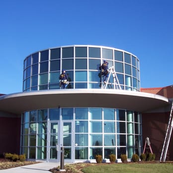 Skweeky Kleen Windows - Commercial window cleaning in Washington MO - Window Washing Near Me - Bourbon, Missouri Skweeky Kleen Windows - Commercial window cleaning in Washington MO - Window Washing Near Me - Bourbon, Missouri
