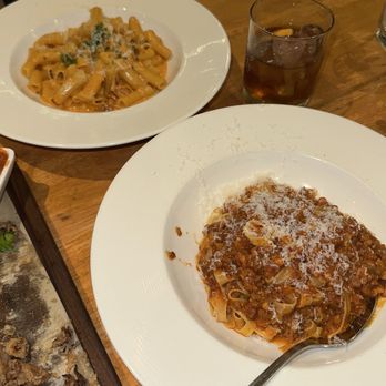 Il Fornaio - Rigatoni alla Vodka, Tagliatelle Bolognese - Pizza Near Me - Santa Clara, California Il Fornaio - Rigatoni alla Vodka, Tagliatelle Bolognese - Pizza Near Me - Santa Clara, California