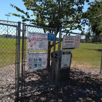 Delta Park - Most of the fence doors are locked shut with a chain. - Parks Near Me - Portland, Oregon