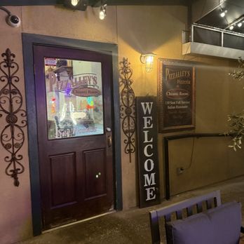 Pizzalley's Chianti Room - Side entrance - Italian Near Me - Saint Augustine, Florida Pizzalley's Chianti Room - Side entrance - Italian Near Me - Saint Augustine, Florida