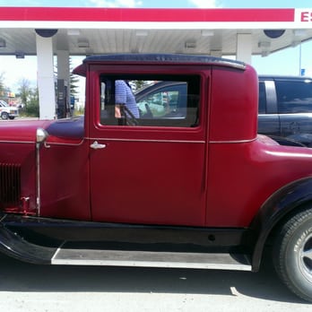 A&W - Parking lot - Fast Food Near Me - Niton Junction, Alberta
