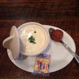 New England Clam Chowder New England Clam Chowder