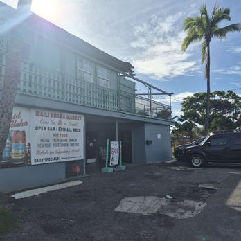 Maili Ohana  Market - Outside store - Grocery Near Me - Waianae, Hawaii