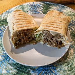Lamb meat sandwich
