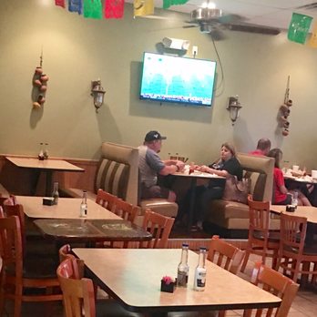 El Mezcal - Mexican Near Me - Arlington, Tennessee