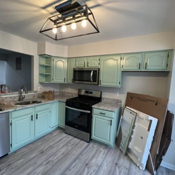 Molina’s Home Remodeling - Refresh kitchen and cabinets paint - Painters Near Me