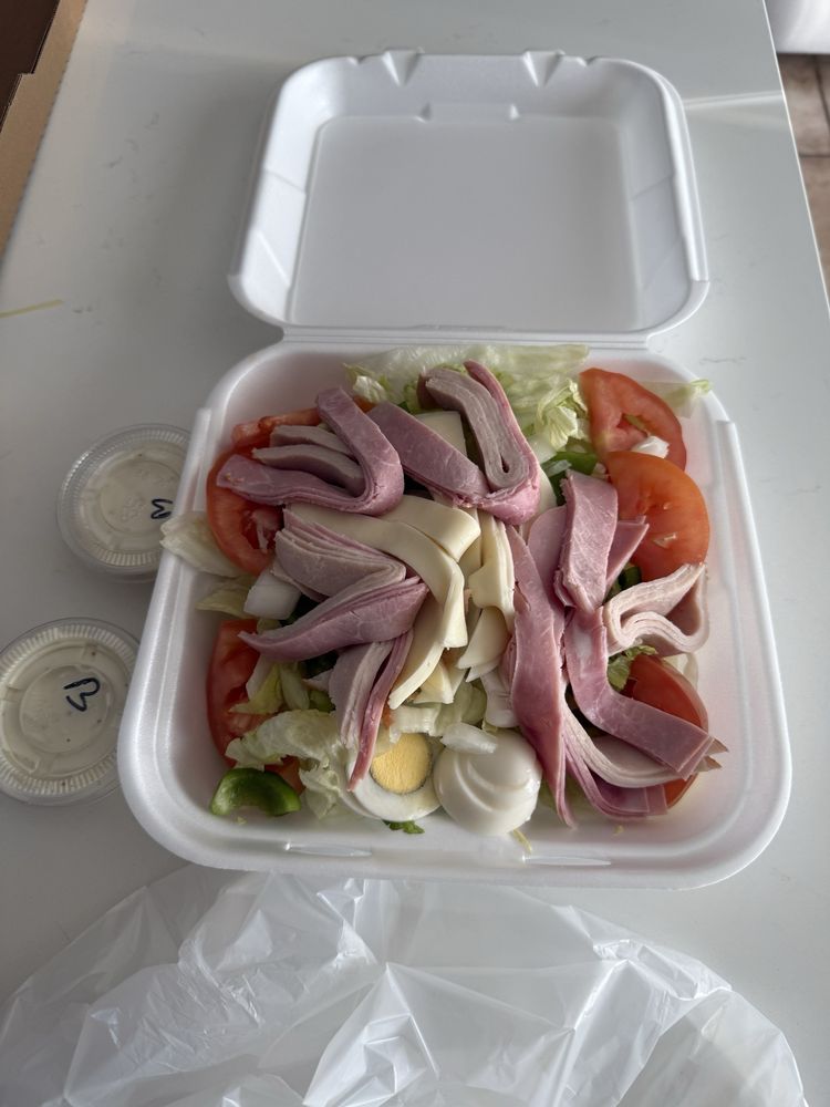 Boxers Pizza & Sandwich Shop - Photo 3