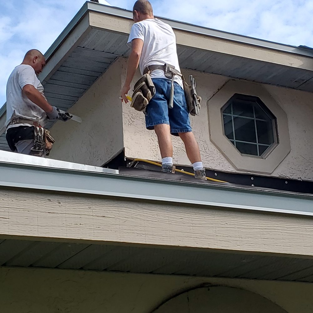 Slide of Rooftec Systems