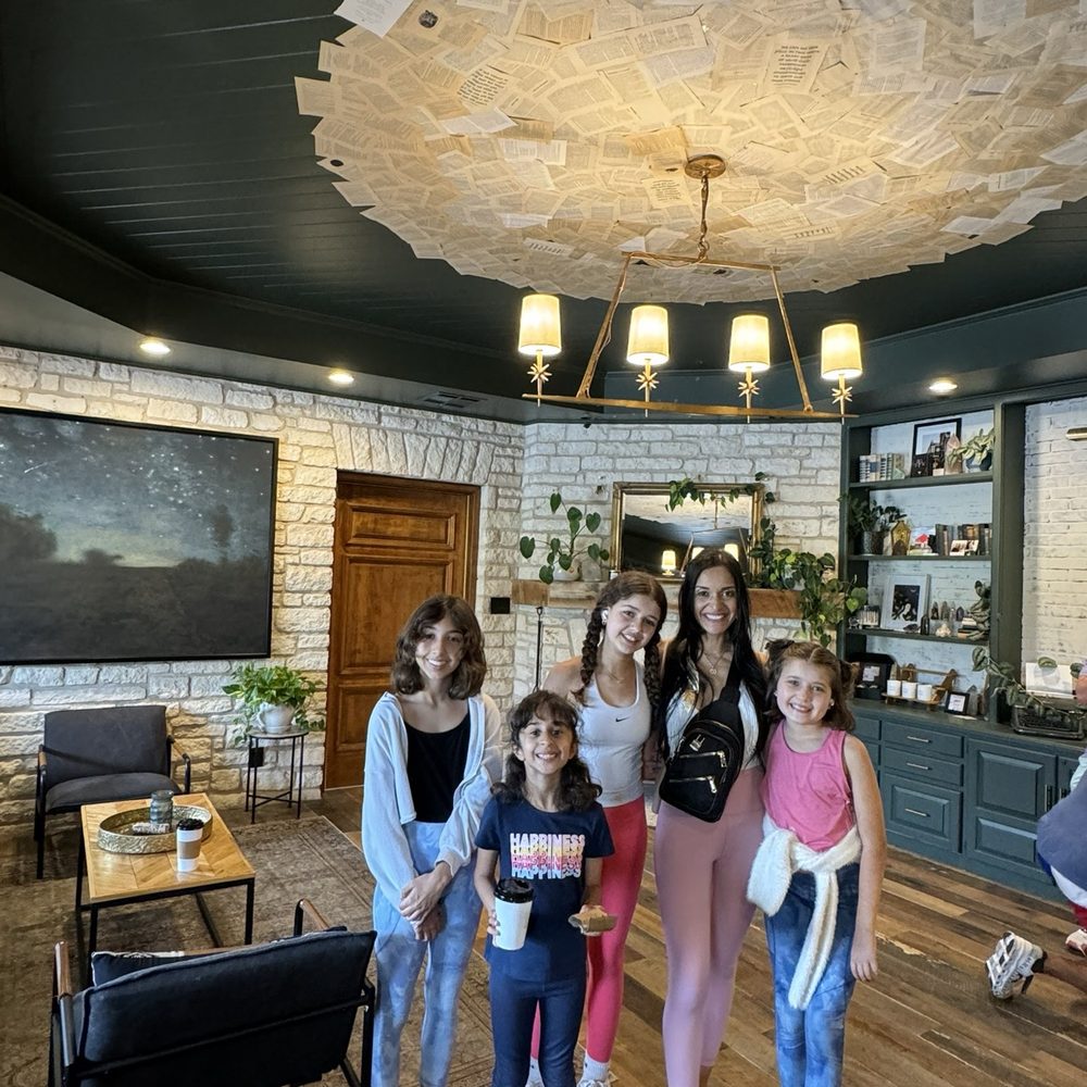 Sonder - Cafes Near Me - Driftwood, Texas