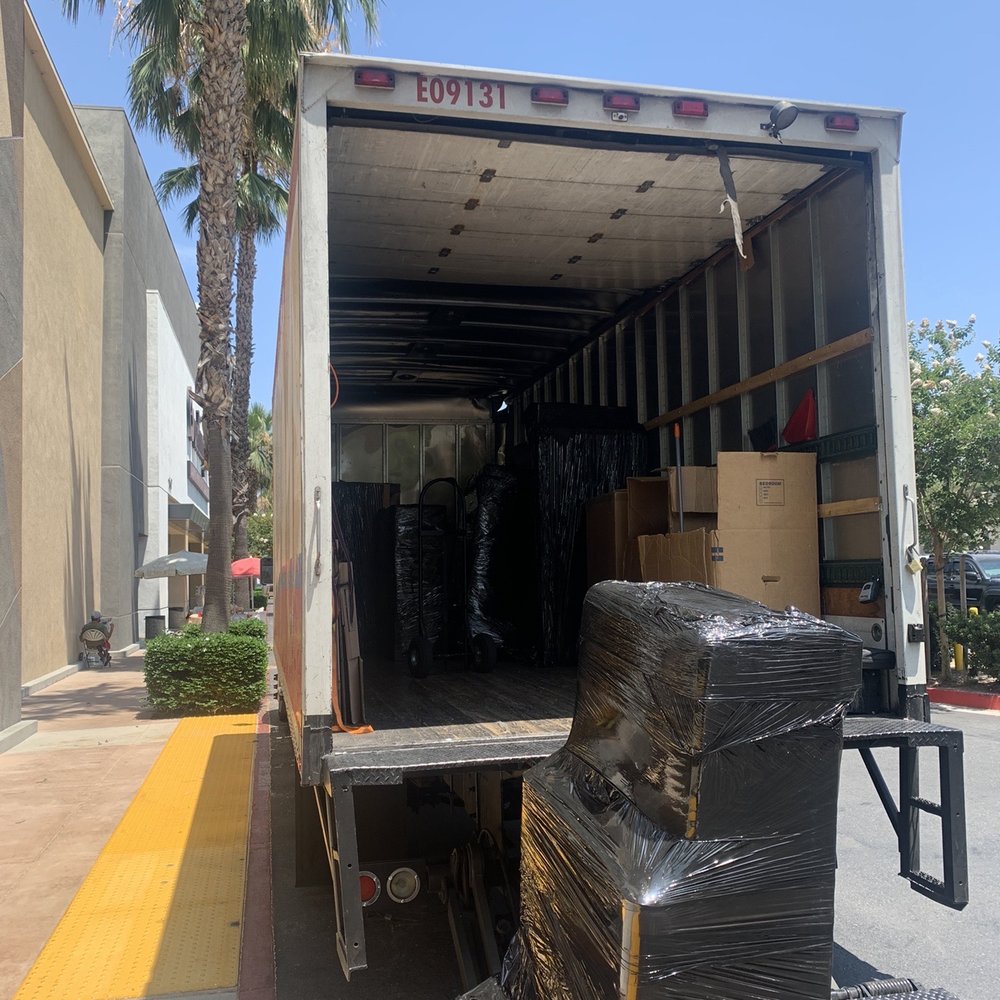 Busy Bee Movers - Movers Near Me - Irvine, California Busy Bee Movers - Movers Near Me - Irvine, California