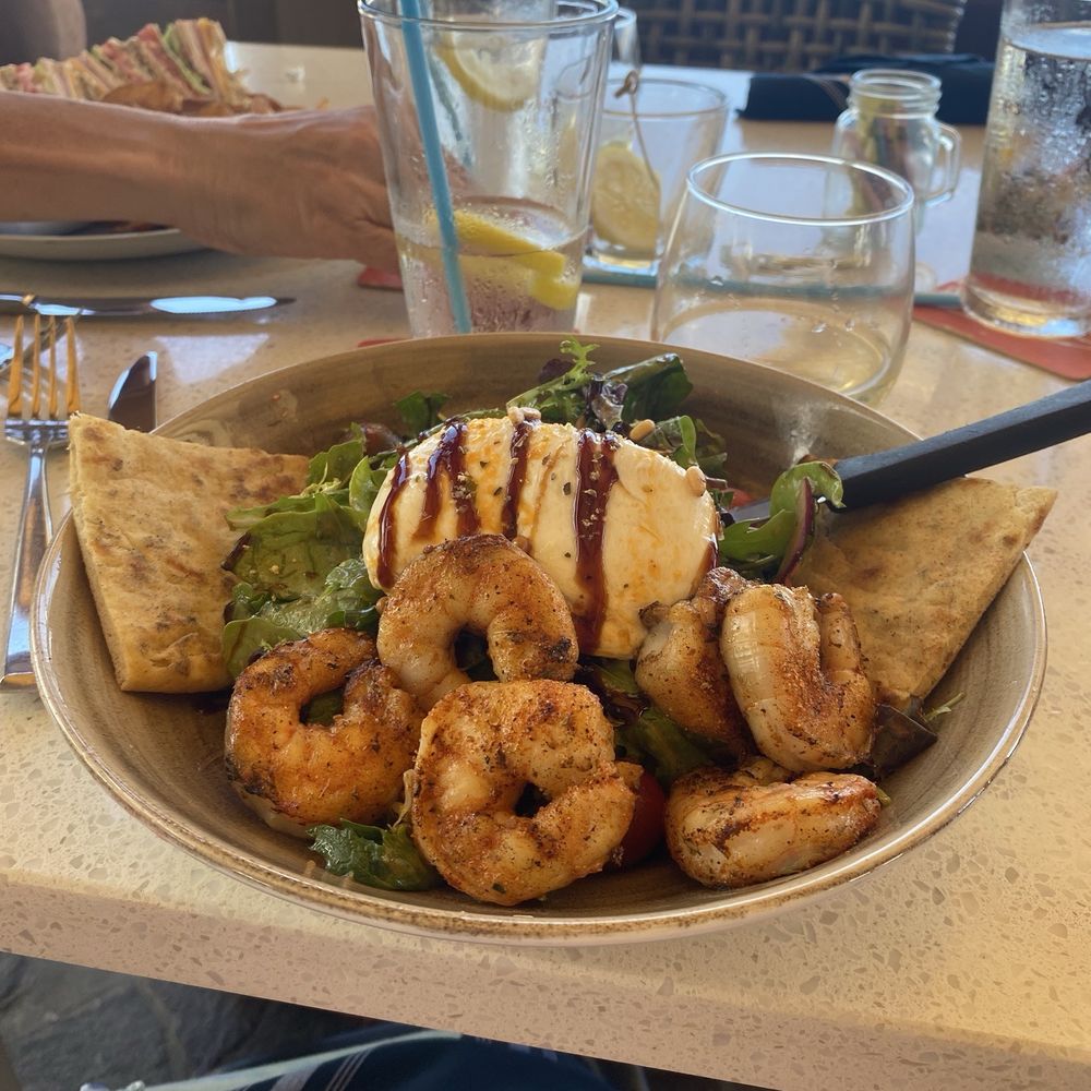 Beach House - Burrata salad with blackened shrimp - Bars Near Me - Pompano Beach, Florida Beach House - Burrata salad with blackened shrimp - Bars Near Me - Pompano Beach, Florida