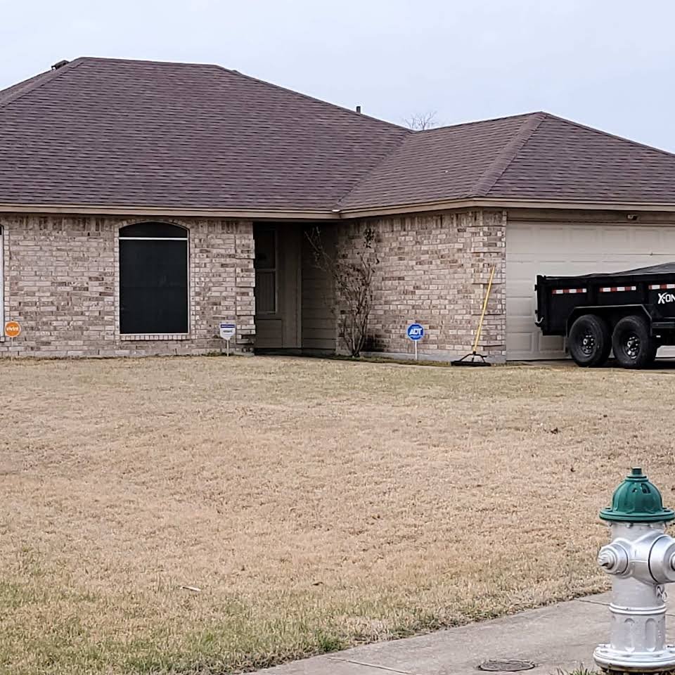 Slide of Xtreme Roofing