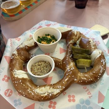 TALEA - Bryant Park - Bavarian Pretzel - Beer Bar Near Me - New York, New York TALEA - Bryant Park - Bavarian Pretzel - Beer Bar Near Me - New York, New York