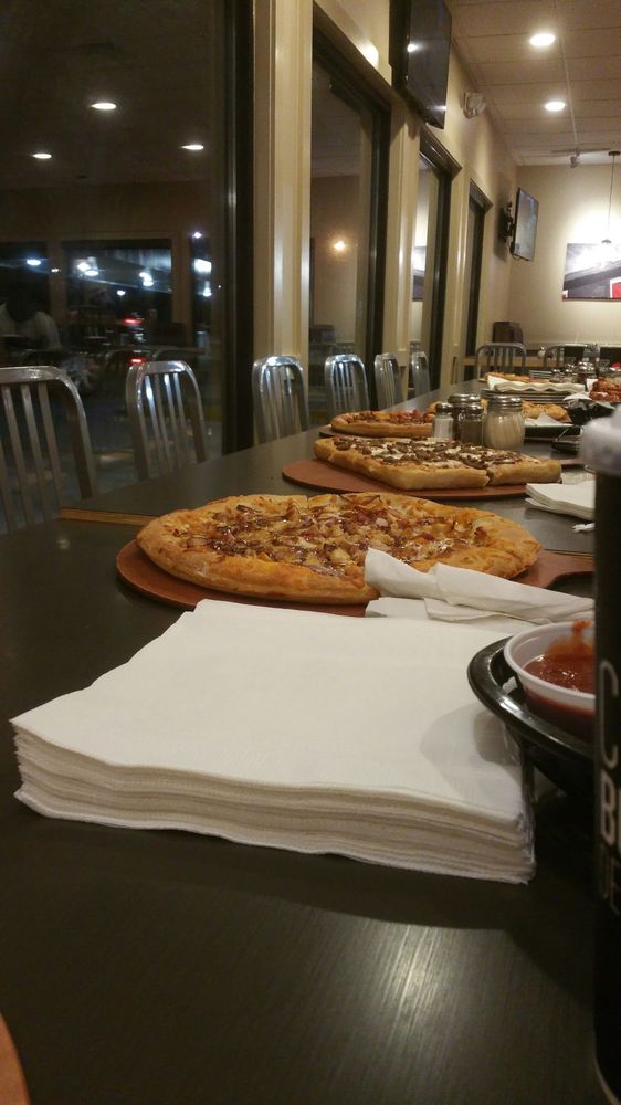 PIZZA HUT Updated July 2024 3520 Pemberton Square Blvd, Vicksburg