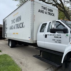 Two Men and a Truck Macomb - Moving day