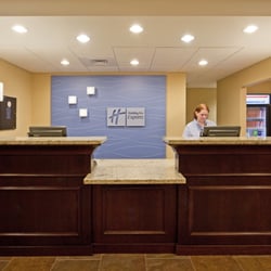 Holiday Inn Express & Suites Malone