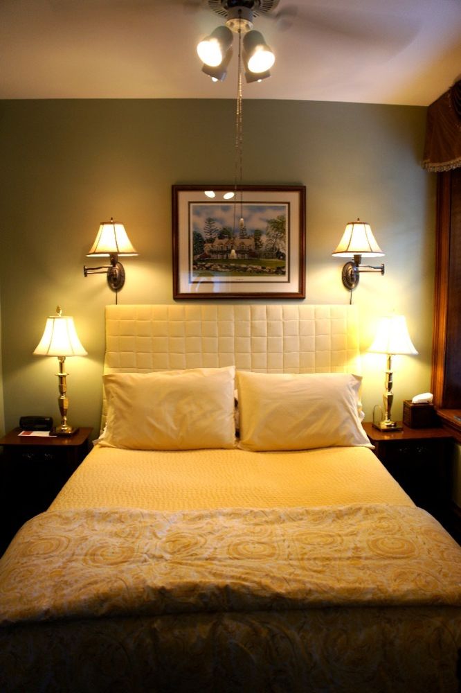 HOUSE BED & BREAKFAST Updated September 2024 503 W State St