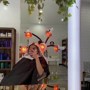 Evolve Salon - Such a cool heating lamp! - Hair Salons Near Me - Los Gatos, California