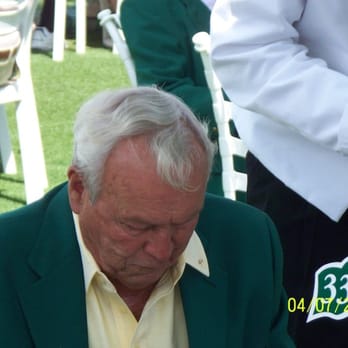 Masters Tournament - Arnold Palmer on the veranda before Wednesday's Par 3 Tournament (2010). He's looking good for 80! - Golf Near Me - Augusta, Georgia Masters Tournament - Arnold Palmer on the veranda before Wednesday's Par 3 Tournament (2010). He's looking good for 80! - Golf Near Me - Augusta, Georgia