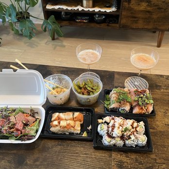 Studio Sushi - 167.20 for this ? Pass and not tasty either - Sushi Bars Near Me - Studio City, California Studio Sushi - 167.20 for this ? Pass and not tasty either - Sushi Bars Near Me - Studio City, California