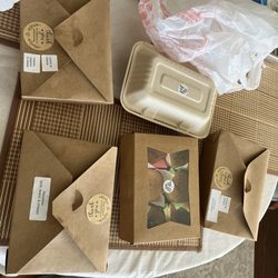 Love Pupusas - Everything neatly packaged and labeled inside and outside!