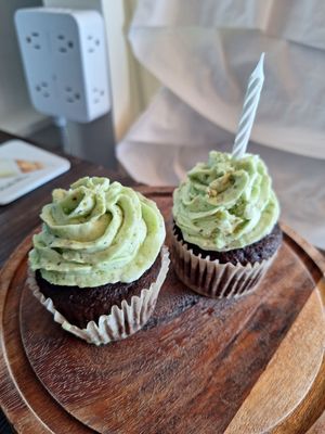 The Newport Belle, Riverboat Bed and Breakfast by null