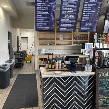 Billy Roys Burger - Inside - Burgers Near Me - Fremont, California Billy Roys Burger - Inside - Burgers Near Me - Fremont, California