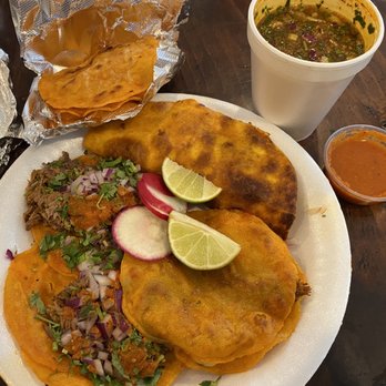 Teddy's Red Tacos - Deluxe plate 9/7/20 - Tacos Near Me - Whittier, California