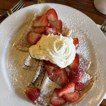 Stacks - Fruit Crêpe - Breakfast & Brunch Near Me - Burlingame, California