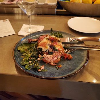 Fattoria E Mare - The most delicious chicken I have ever tasted..Half Roasted to perfection with indescribable spices, fresh spinach and mozzarella.. - Italian Near Me - Half Moon Bay, California