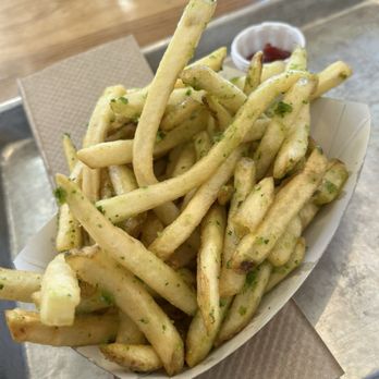 Gott's Ferry Building - Garlic Fries - Burgers Near Me - San Francisco, California Gott's Ferry Building - Garlic Fries - Burgers Near Me - San Francisco, California