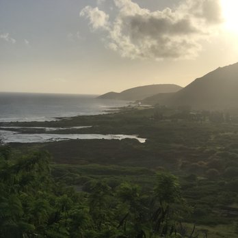 Makapu'u Point Lighthouse Trail - Hiking Near Me - Honolulu, Hawaii Makapu'u Point Lighthouse Trail - Hiking Near Me - Honolulu, Hawaii