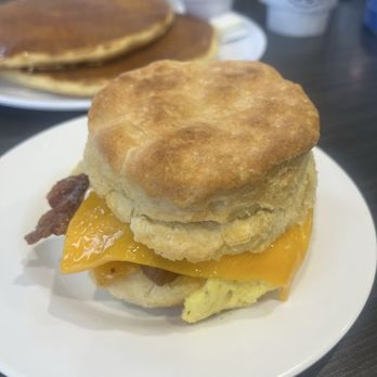 Biscuit House- Tumwater - Biscuit Sandwich - Breakfast & Brunch Near Me - Tumwater, Washington Biscuit House- Tumwater - Biscuit Sandwich - Breakfast & Brunch Near Me - Tumwater, Washington