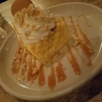 Maple Tree Inn - Banana Pudding Cake - Southern Near Me - Homewood, Illinois
