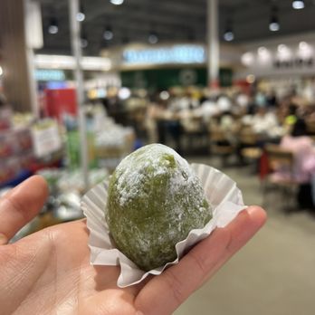 Matcha Ren - Strawberry Mochi - Ice Cream & Frozen Yogurt Near Me - Costa Mesa, California Matcha Ren - Strawberry Mochi - Ice Cream & Frozen Yogurt Near Me - Costa Mesa, California