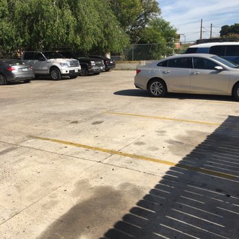 Briskets & Beer Smokehouse - Parking lot - Barbeque Near Me - Laredo, Texas Briskets & Beer Smokehouse - Parking lot - Barbeque Near Me - Laredo, Texas