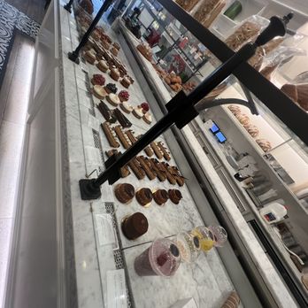 Maison Alyzee - Bakeries Near Me - Mountain View, California