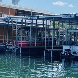 Floating Cafe