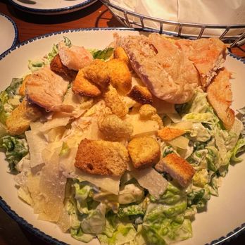 Red Lobster - Chicken Caesar Salad - Seafood Near Me - Cincinnati, Ohio