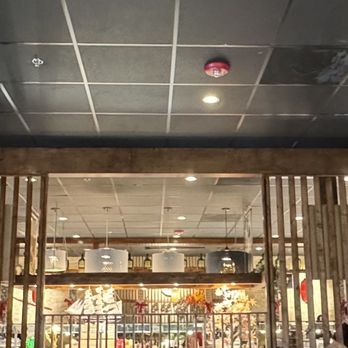 Kouyou Buffet - Dining room - Buffets Near Me - Margate, Florida