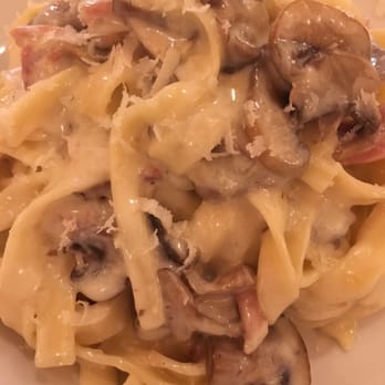 Arancino - This was yummy. Linguine with prosciutto and mushrooms - Italian Near Me - Honolulu, Hawaii