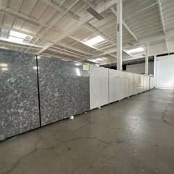 Color Marble - Indoor slab yard
