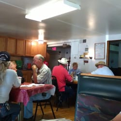 D & B Cafe - Guests enjoying breakfast.