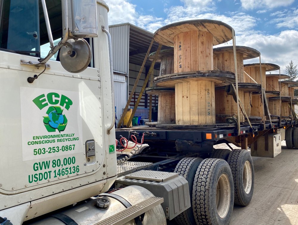 ENVIRONMENTALLY CONSCIOUS RECYCLING Updated October 2024 33 Photos